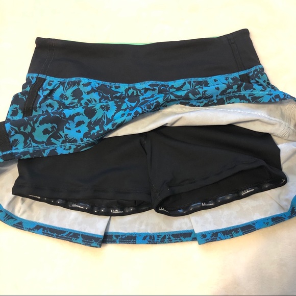 Lululemon Pace Rival Skirt II Like New - Picture 5 of 8